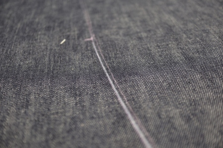 04シルエット（テーパード）を更に細くカスタム